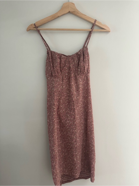 No brand Dresses & Skirts - Aritzia Rose Mauve Floral Slip Dress